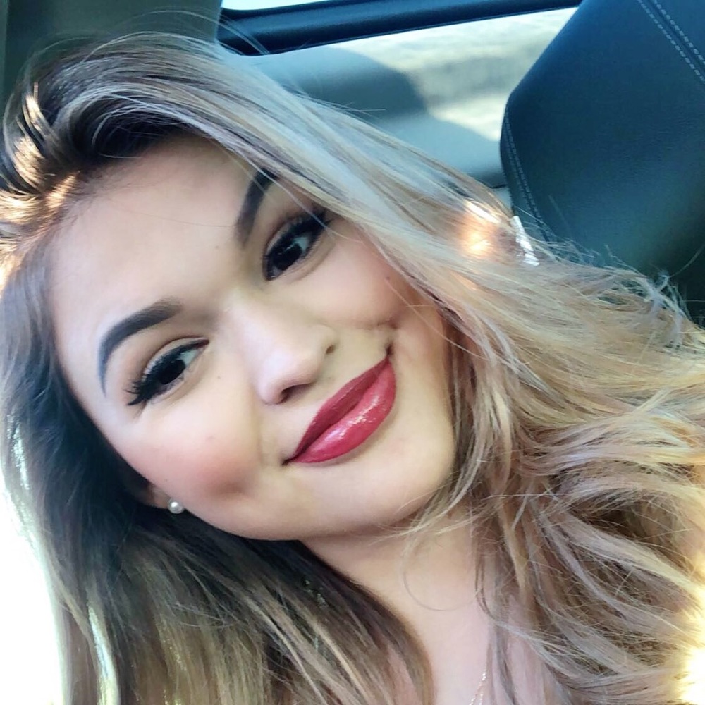 Meet your Posher, Erika
